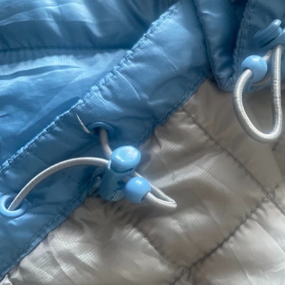 LL Bean Pack Away Light Weight Jacket - Picture 7 of 7